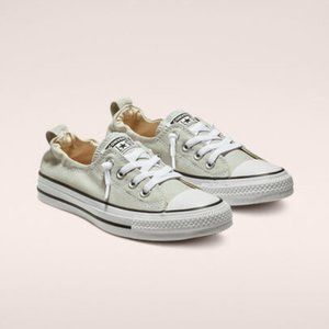 All Star Chuck Taylor Shoreline Slip on converse